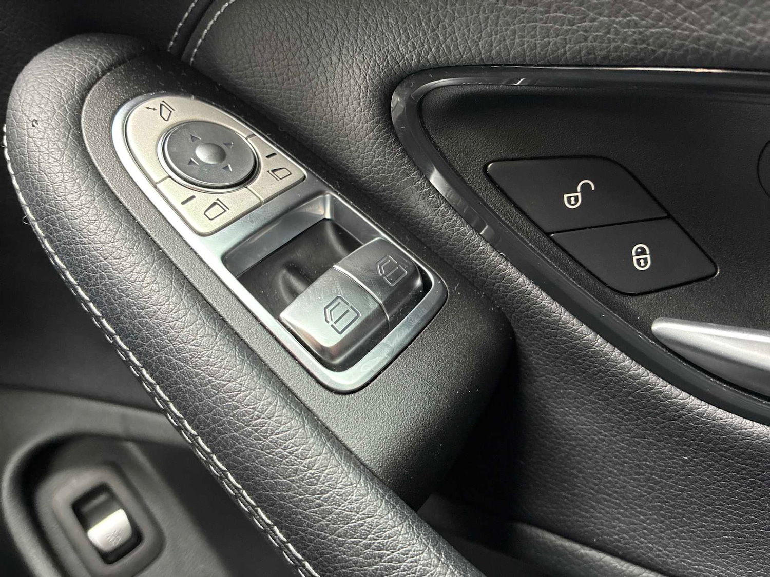 Used Mercedes-Benz C Class 2023 for sale - 78139545: Photo 21