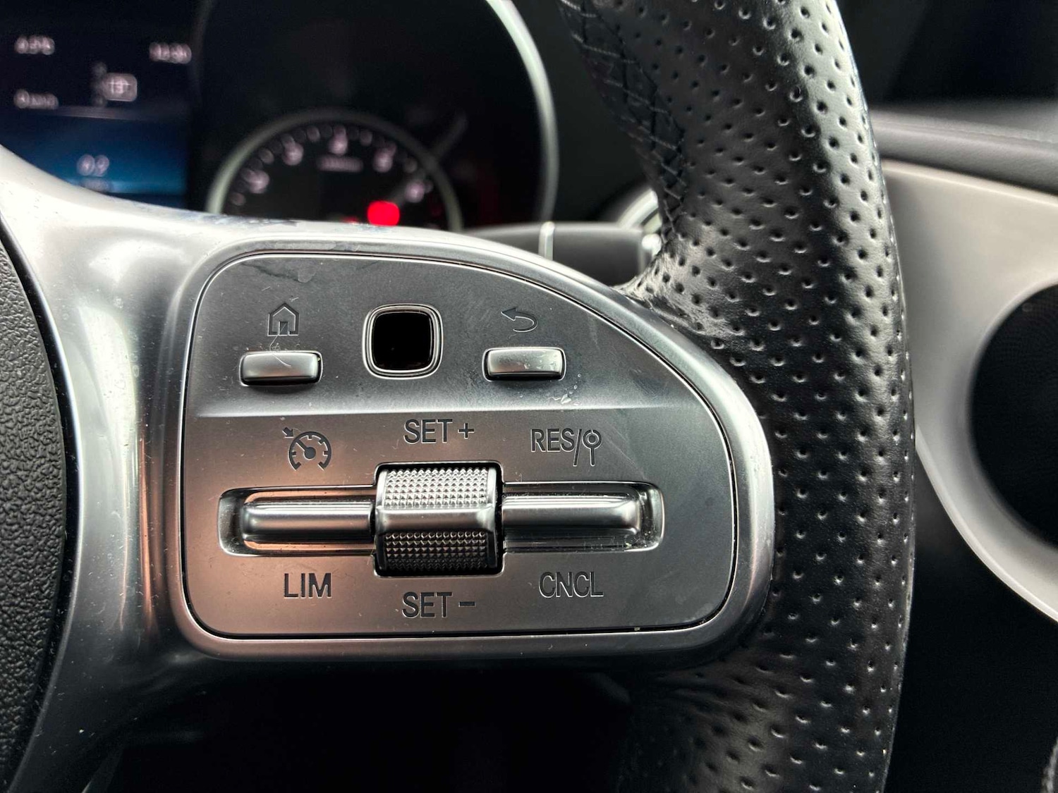 Used Mercedes-Benz C Class 2023 for sale - 78139545: Photo 23