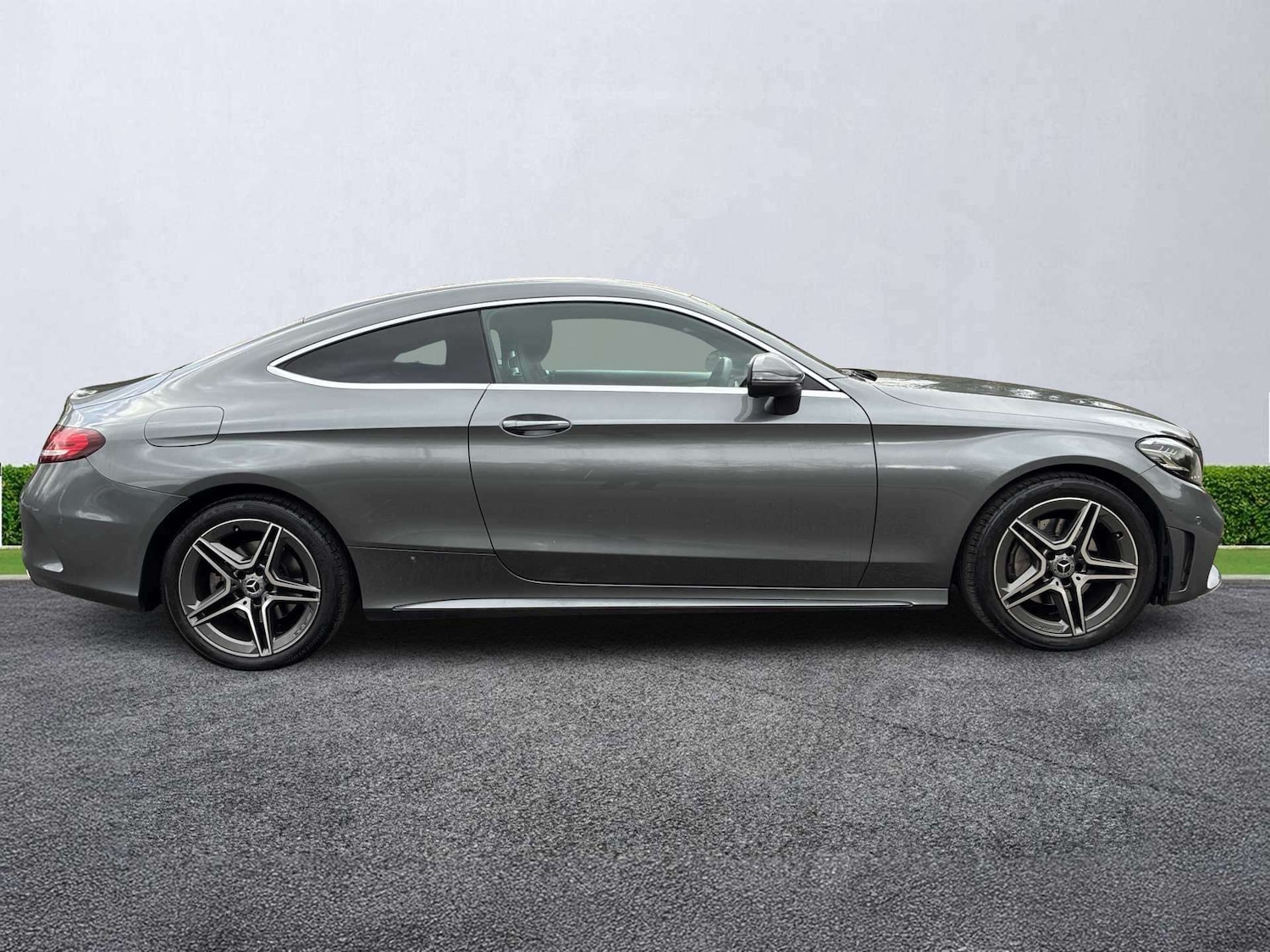 Used Mercedes-Benz C Class 2023 for sale - 78139545: Photo 3