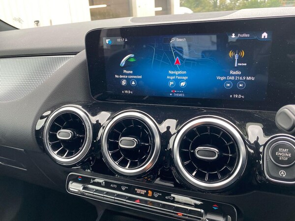 Used Mercedes-Benz GLA 2022 for sale - 76246263: Photo 11
