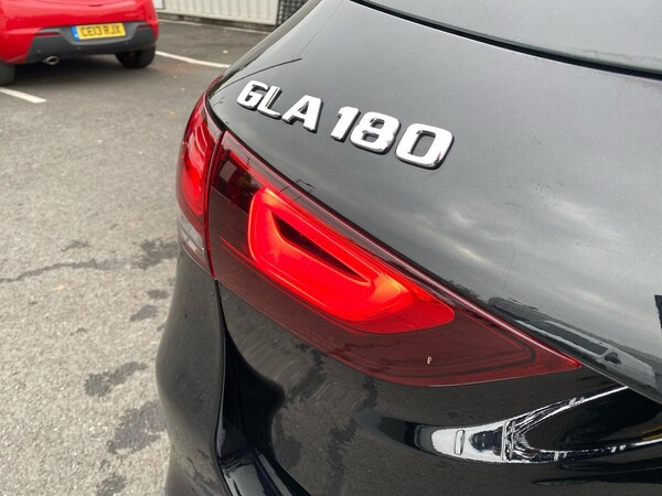 Used Mercedes-Benz GLA 2022 for sale - 76246263: Photo 36