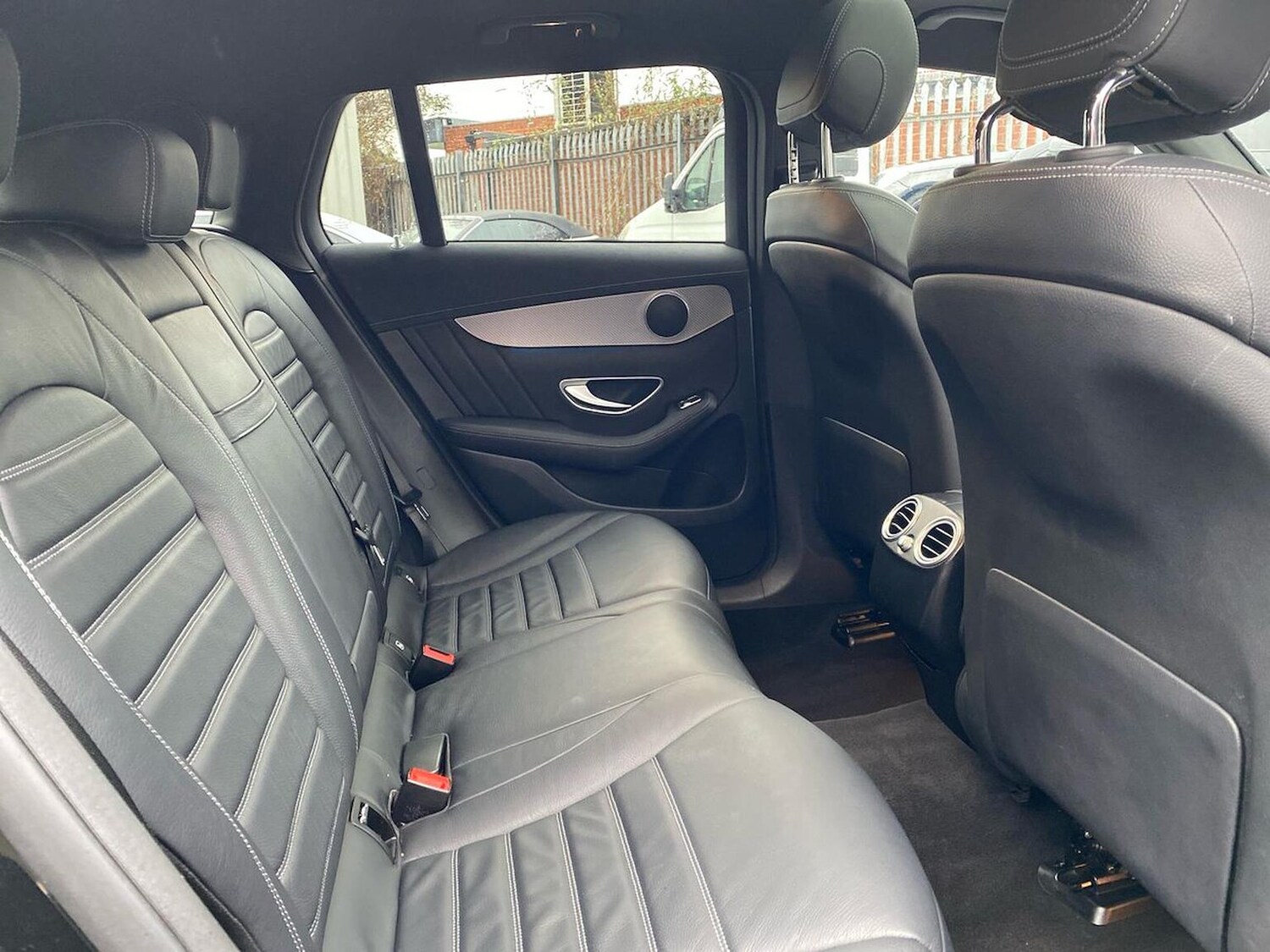 Used Mercedes-Benz EQC 2022 for sale - 76893249: Photo 16