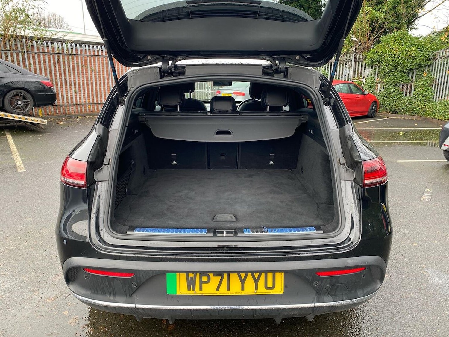 Used Mercedes-Benz EQC 2022 for sale - 76893249: Photo 17