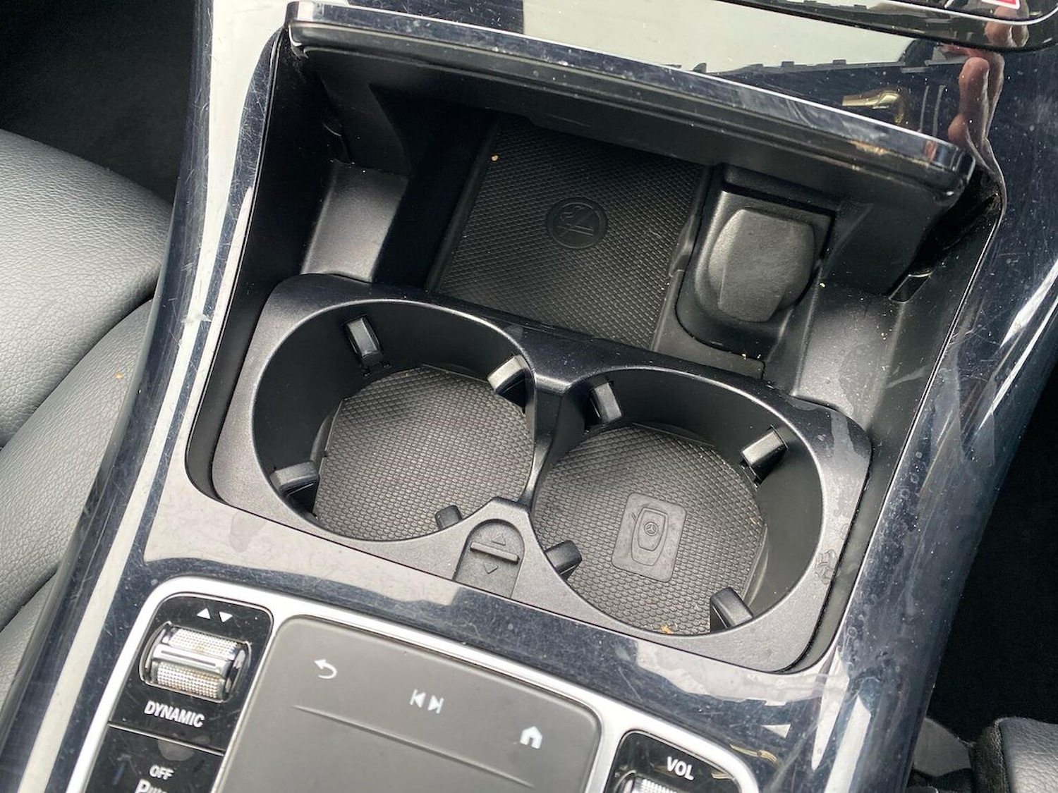 Used Mercedes-Benz EQC 2022 for sale - 76893249: Photo 32