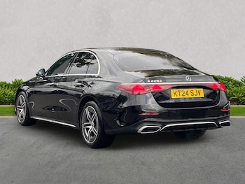 Used Mercedes-Benz E Class 2024 for sale - 76236946: Photo 2