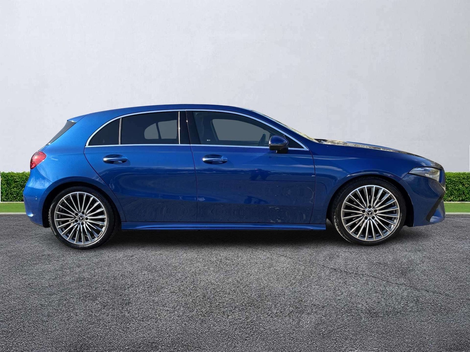 Used Mercedes-Benz A-Class 2024 for sale - 78191121: Photo 3