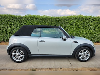 Used MINI Convertible 2013 for sale - 79289647: Photo
