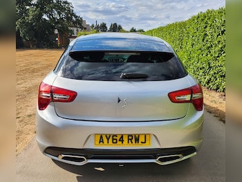Used Citroen DS5 2014 for sale - 79495599: Photo