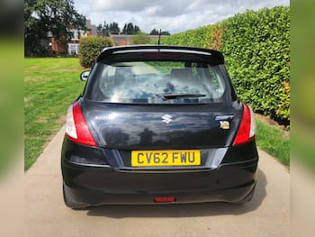 Used Suzuki Swift 2012 for sale - 79575919: Photo