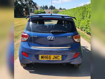 Used Hyundai i10 2015 for sale - 79090373: Photo