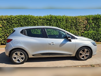 Used Renault Clio 2013 for sale - 79611977: Photo