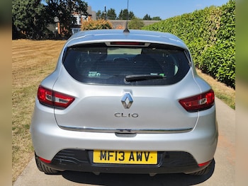 Used Renault Clio 2013 for sale - 79611977: Photo