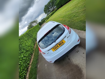 Used Ford Fiesta 2014 for sale - 78750915: Photo