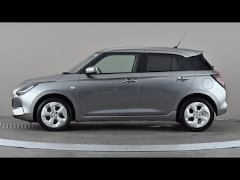 Used Suzuki Swift 2024 for sale - 79239834: Photo