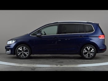 Used Volkswagen Touran 2021 for sale - 79558906: Photo