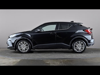 Used Toyota C-HR 2023 for sale - 78888331: Photo
