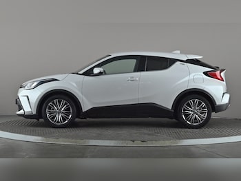 Used Toyota C-HR 2023 for sale - 78613994: Photo
