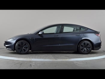 Used Tesla Model 3 2025 for sale - 79097741: Photo