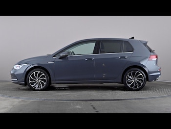 Used Volkswagen Golf 2023 for sale - 79470965: Photo