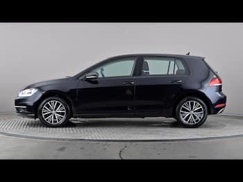 Used Volkswagen Golf 2017 for sale - 79716839: Photo
