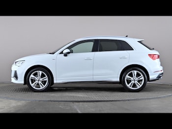 Used Audi Q3 2021 for sale - 79272875: Photo