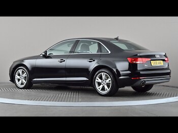 Used Audi A4 2018 for sale - 79308791: Photo