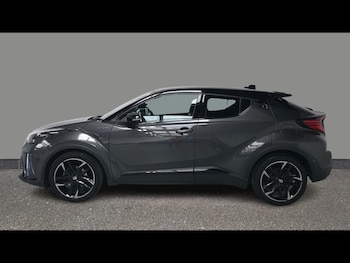 Used Toyota C-HR 2021 for sale - 78652985: Photo