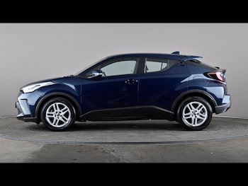 Used Toyota C-HR 2023 for sale - 78655160: Photo
