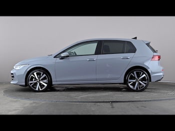 Used Volkswagen Golf 2025 for sale - 79205046: Photo