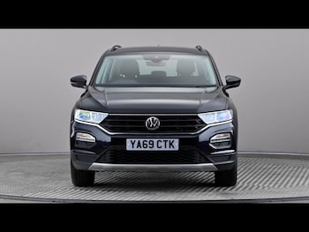 Used Volkswagen T-Roc 2019 for sale - 79575232: Photo