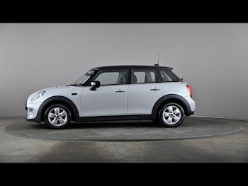 Used MINI Hatch 2021 for sale - 78829274: Photo
