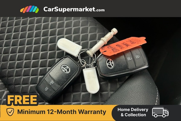 Used Toyota Yaris 2020 for sale - 76230640: Photo 23