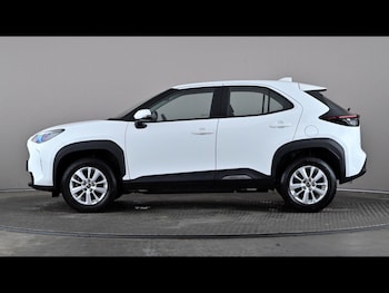 Used Toyota Yaris Cross 2024 for sale - 79194406: Photo