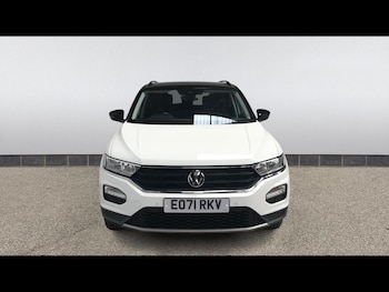 Used Volkswagen T-Roc 2021 for sale - 78652920: Photo