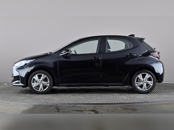 Used Toyota Yaris 2026 for sale - 78620524: Photo