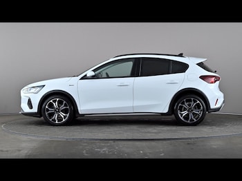 Used Ford Focus 2022 for sale - 78744317: Photo