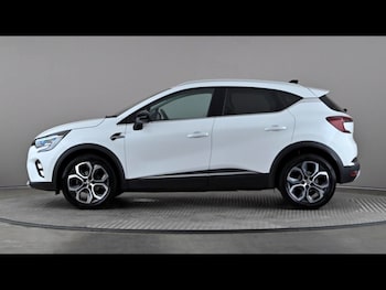 Used Renault Captur 2024 for sale - 79599879: Photo