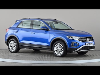 Used Volkswagen T-Roc 2023 for sale - 79239821: Photo
