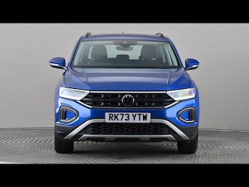 Used Volkswagen T-Roc 2023 for sale - 79239821: Photo
