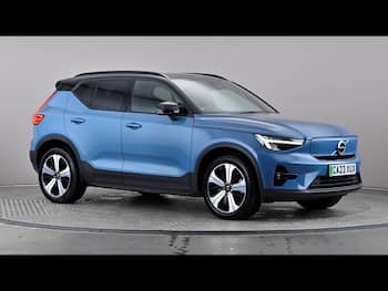 Used Volvo XC40 2023 for sale - 79845108: Photo
