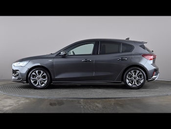 Used Ford Focus 2023 for sale - 79004060: Photo