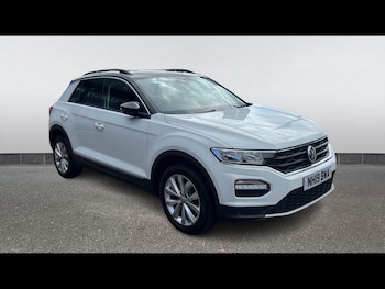 Used Volkswagen T-Roc 2019 for sale - 79043364: Photo