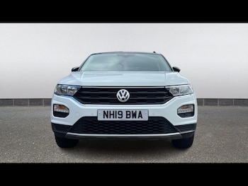 Used Volkswagen T-Roc 2019 for sale - 79043364: Photo