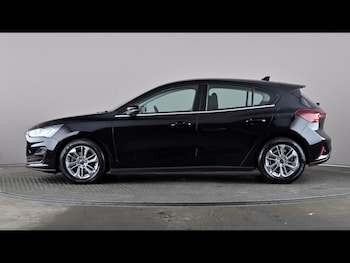 Used Ford Focus 2023 for sale - 78937859: Photo