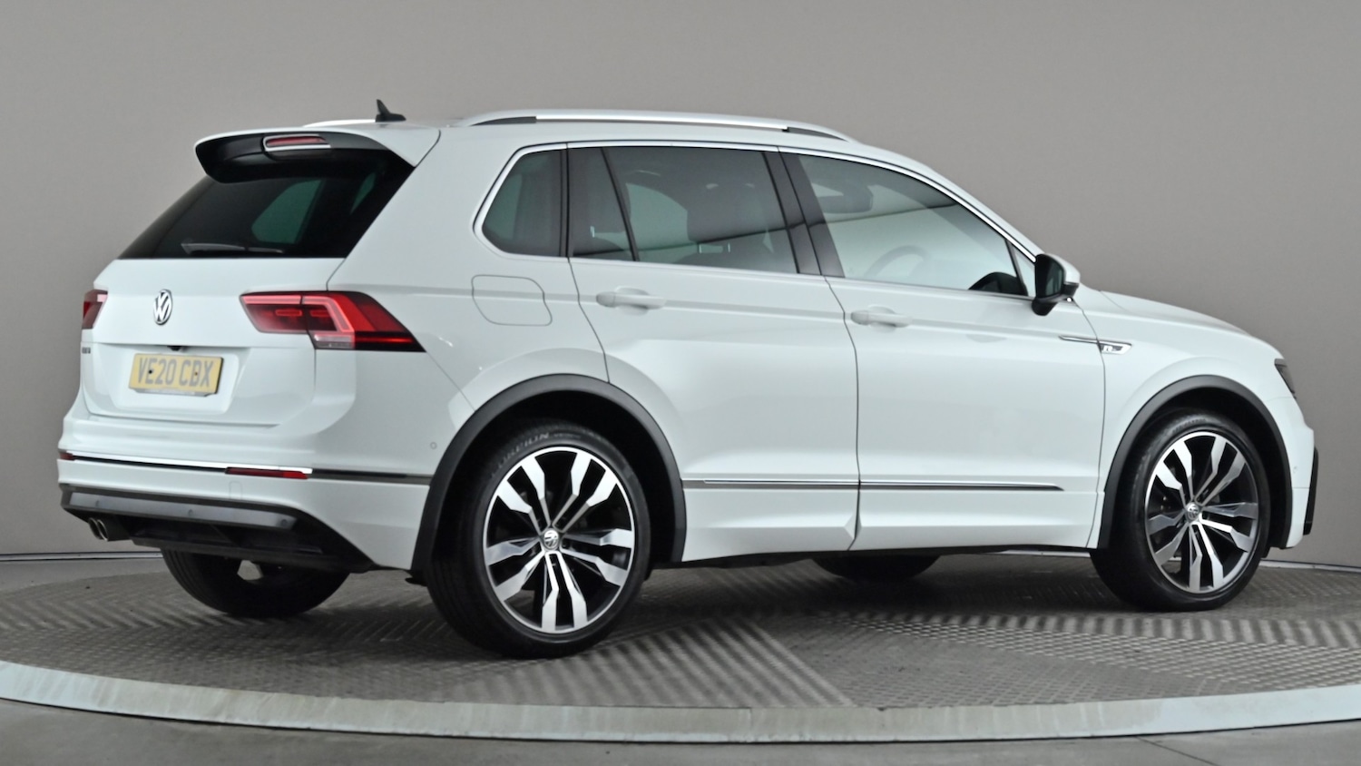 Used Volkswagen Tiguan 2020 for sale - 77013987: Photo 6