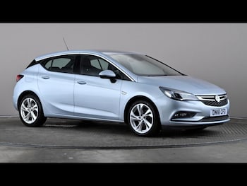 Used Vauxhall Astra 2018 for sale - 79417009: Photo