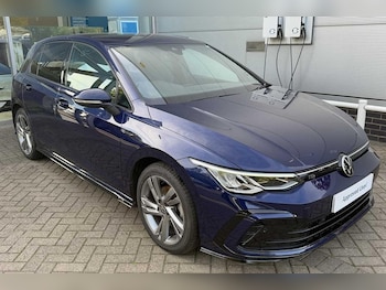 Volkswagen - Golf