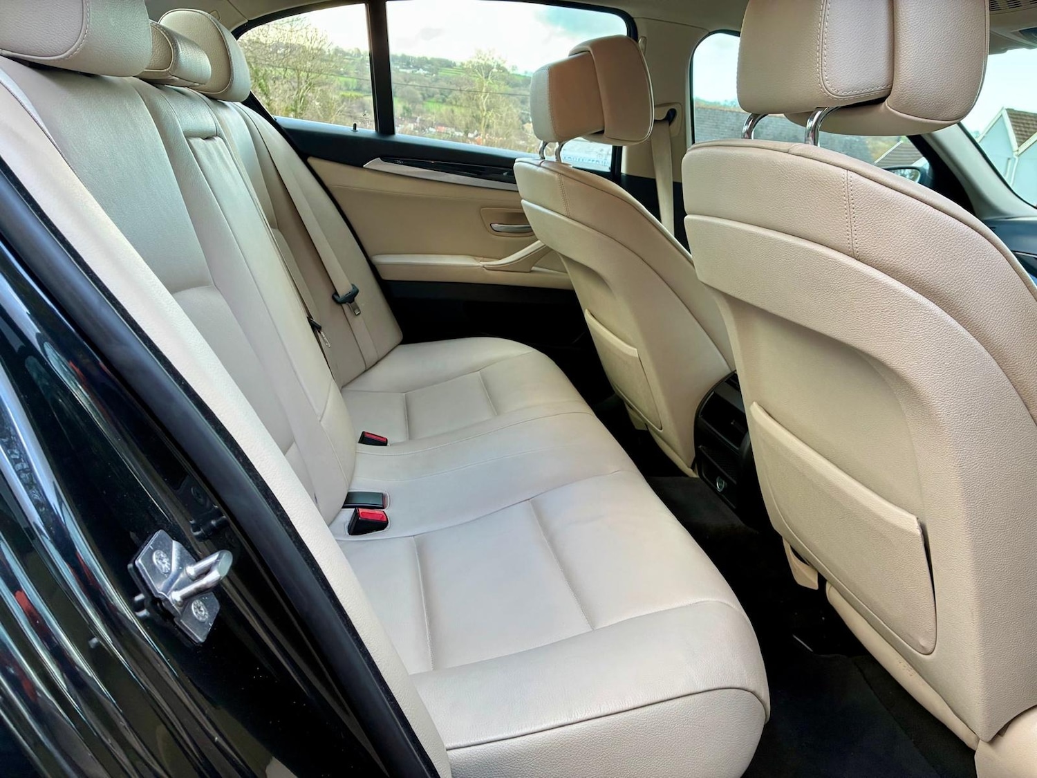 Used BMW 5 Series 2010 for sale - 77558824: Photo 10