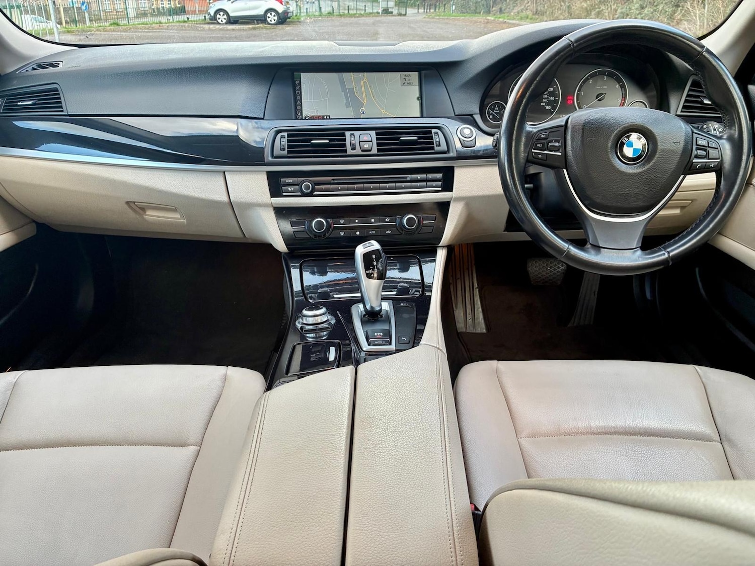 Used BMW 5 Series 2010 for sale - 77558824: Photo 9