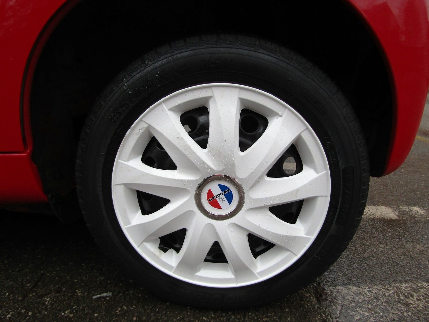 Used Peugeot 107 2012 for sale - 76560138: Photo 26